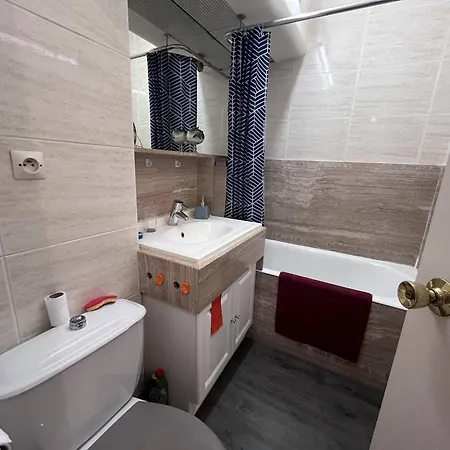 Cosy Proche Telecabines Avec Parking - Fr-1-812-5 *